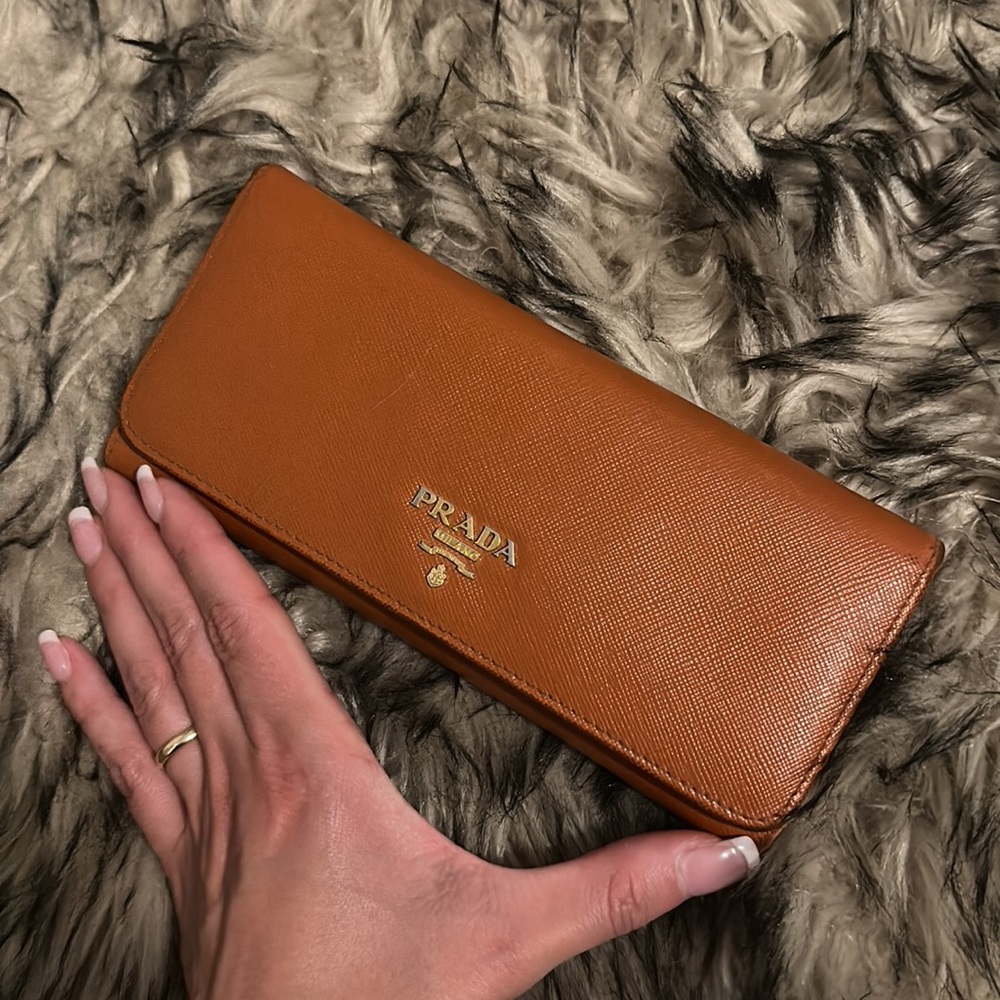 Authentic Prada Wallet - Picture 2 of 4